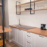 Breeze Studio With Balcony