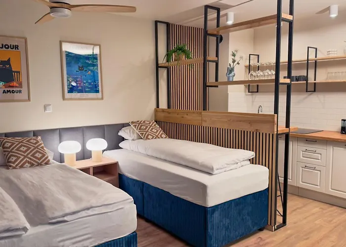Breeze Studio With Balcony